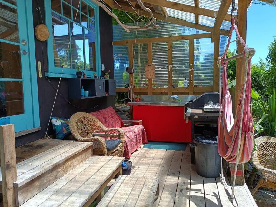 Gumboot Paradise Eco Stay Barrytown Kültér fotó